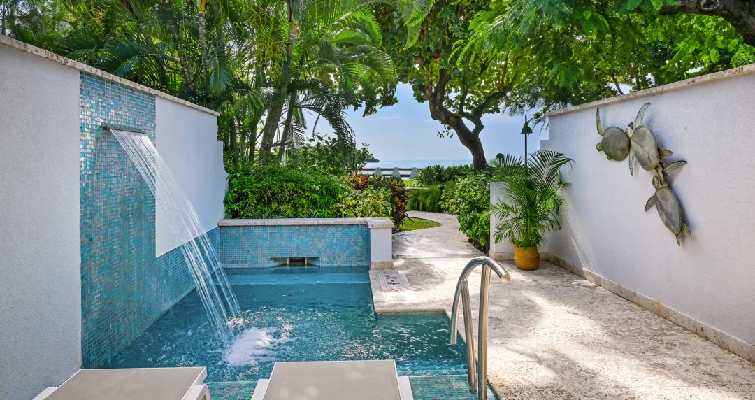 Beachfront Honeymoon Butler Room with Private Pool Sanctuary - Pool