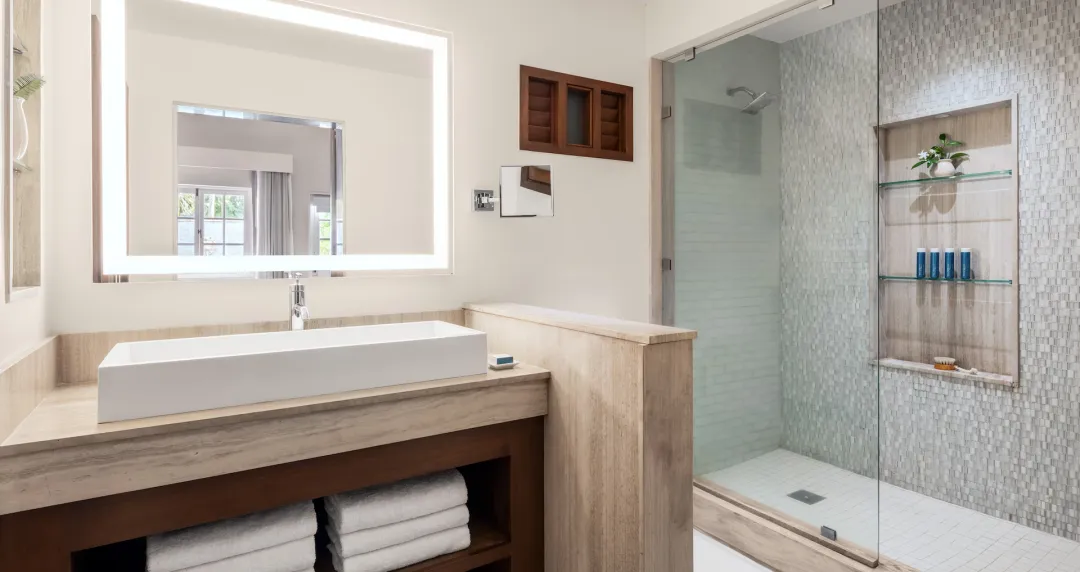 Honeymoon Butler Room with Private Pool Sanctuary - Bathroom