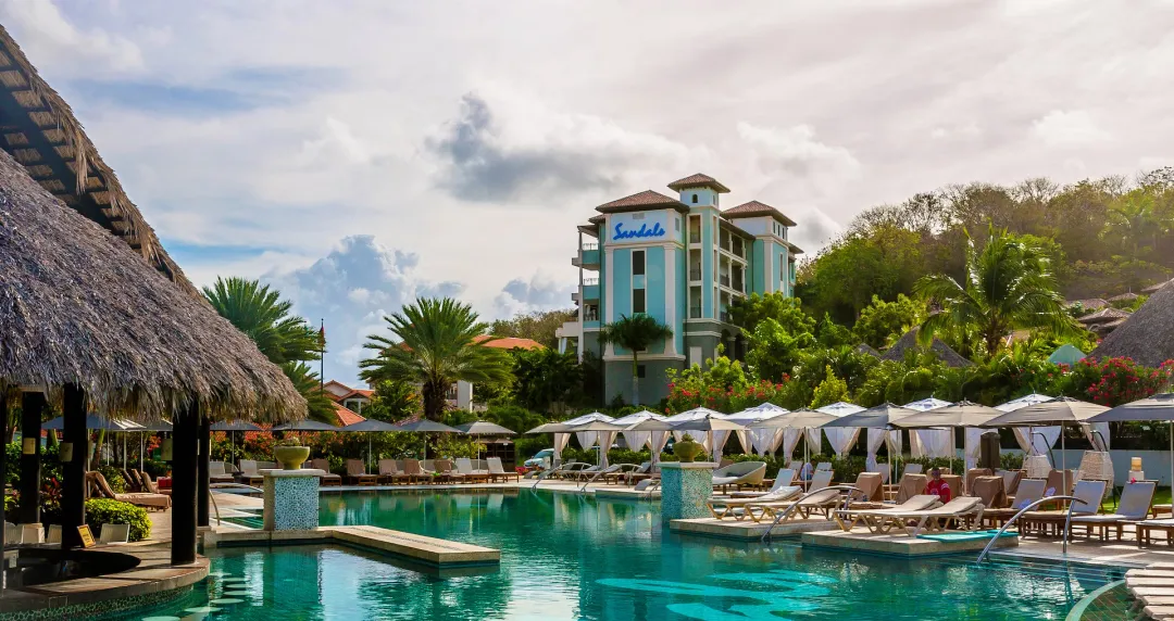 Sandals Grenada - Pool