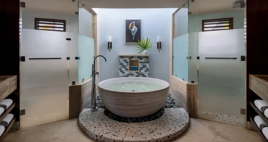 South Seas Grande Rondoval Butler Suite with Private Pool Sanctuary - Bathroom