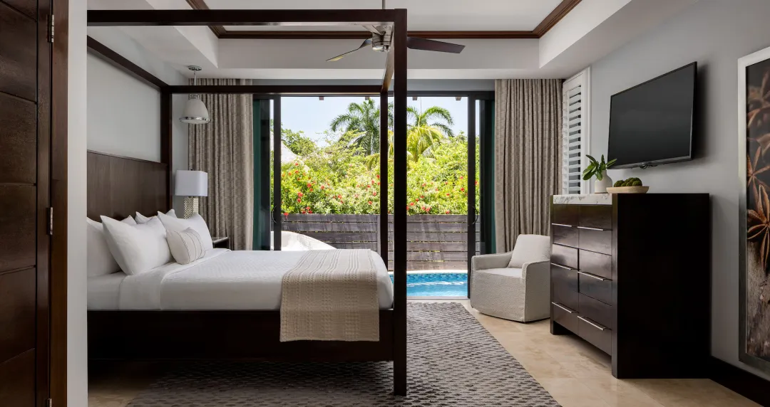 South Seas Honeymoon One Bedroom Butler Villa with Private Pool Sanctuary - Bedroom