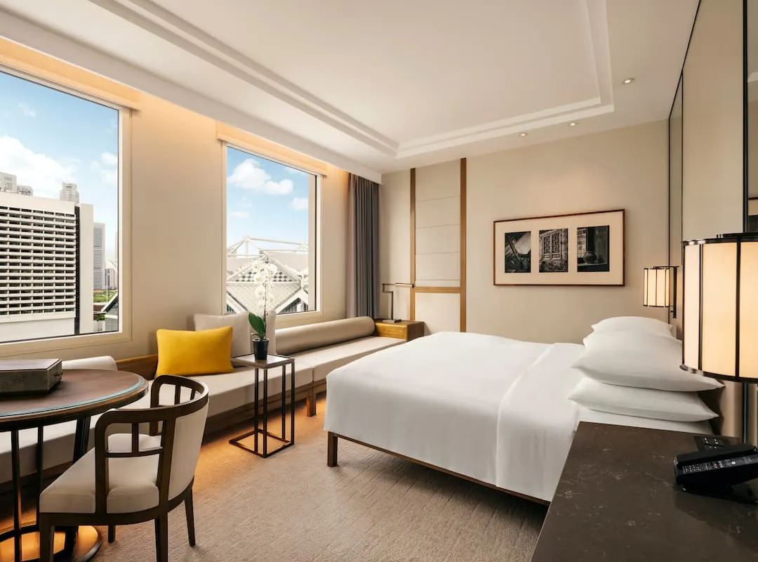 Odysseys Travel - Conrad Singapore Marina Bay - King Deluxe Room - Bedroom
