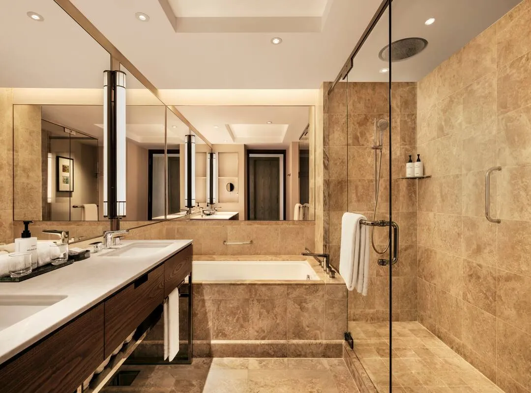 Odysseys Travel - Conrad Singapore Marina Bay - Twin Deluxe Room - Bathroom