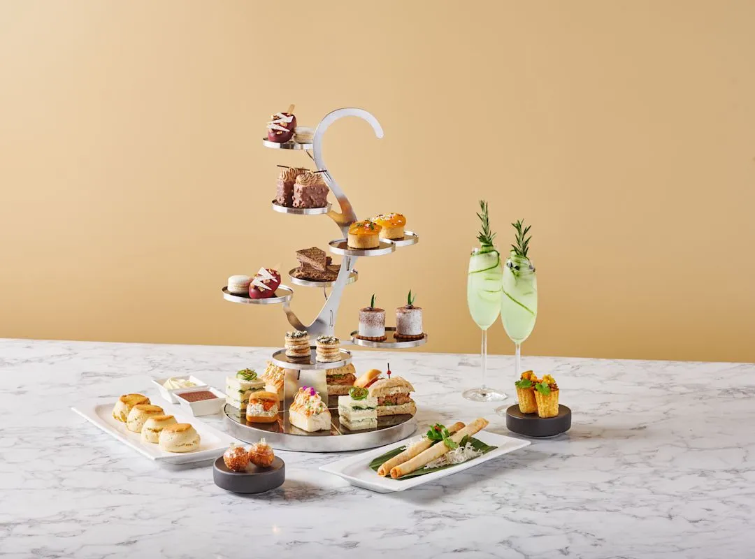 Odysseys Travel - Conrad Singapore Marina Bay - Lobby Lounge - Afternoon Tea