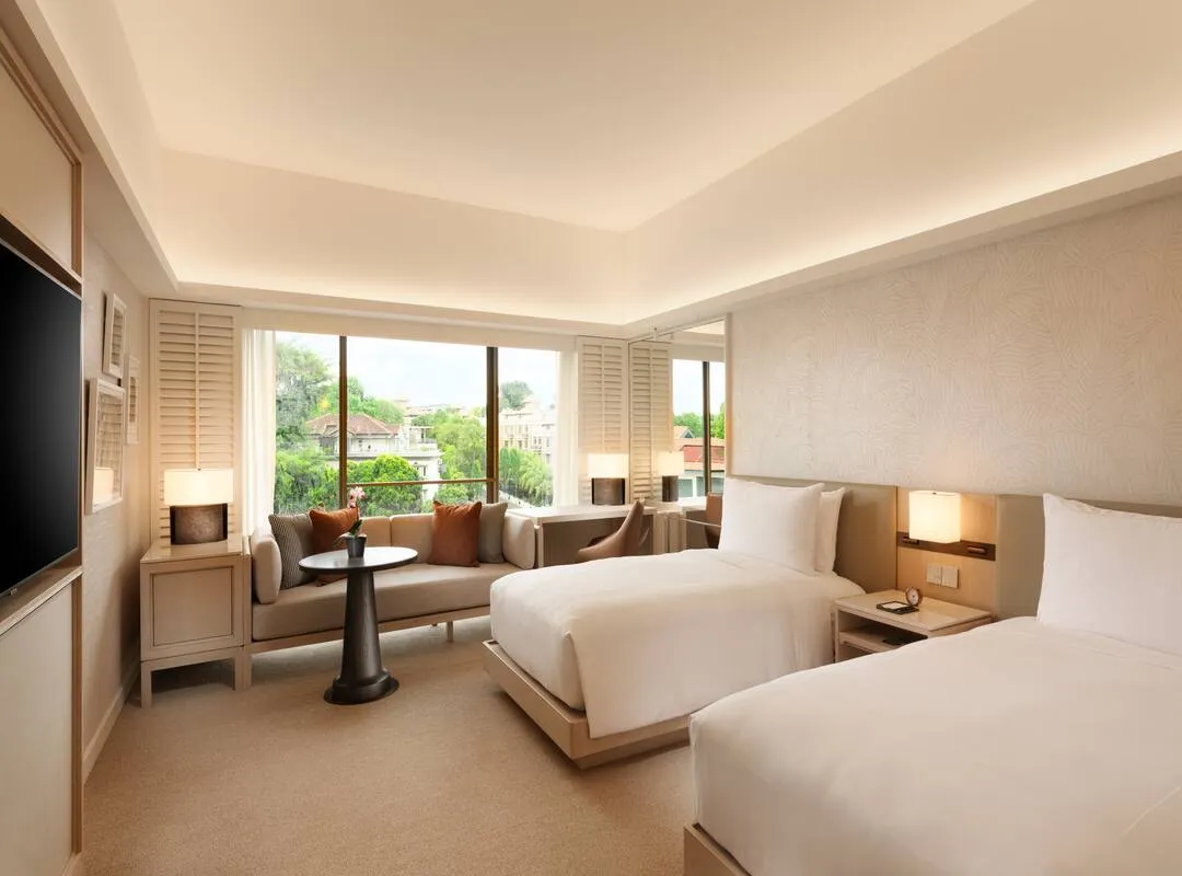Odysseys Travel - Conrad Singapore Orchard - Twin Deluxe Room - Bedroom
