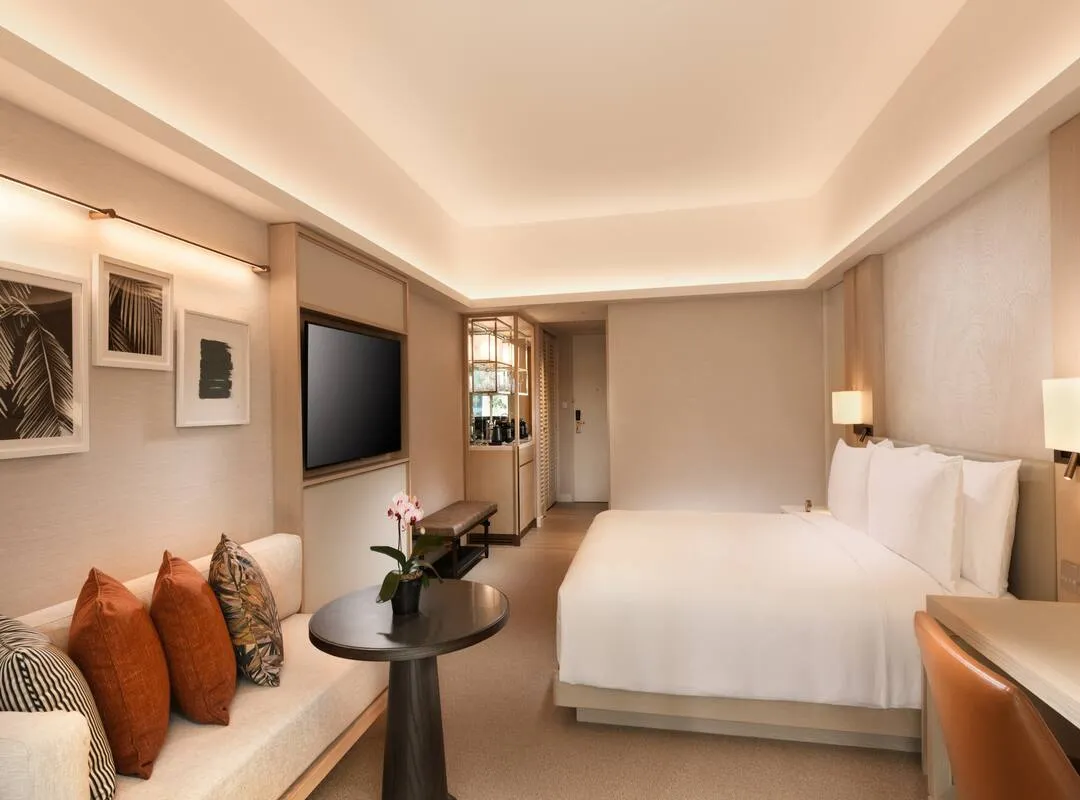 Odysseys Travel - Conrad Singapore Orchard - King Premium Balcony Room - Bedroom Seating Area