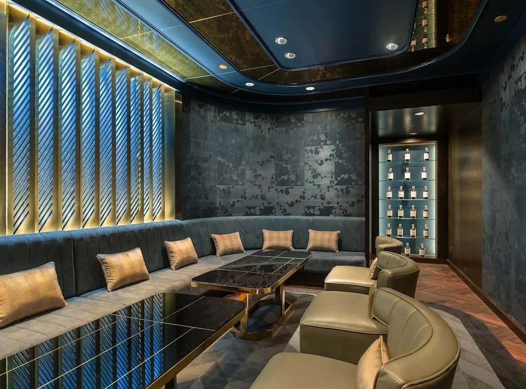 Odysseys Travel - Conrad Singapore Orchard - Manhattan - Rockefeller Room