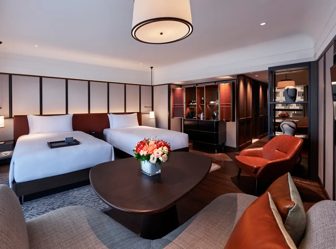 Odysseys Travel - Fairmont Singapore - Deluxe Two Doubles - Bedroom