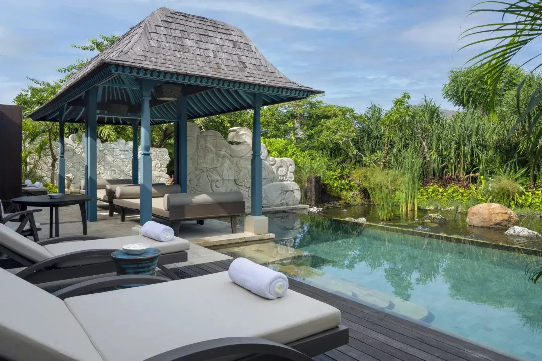 Odysseys-Travel-Jumeirah-Beach-Hotel-Garden-Oasis-Villa-with-Pool-Private-Pool