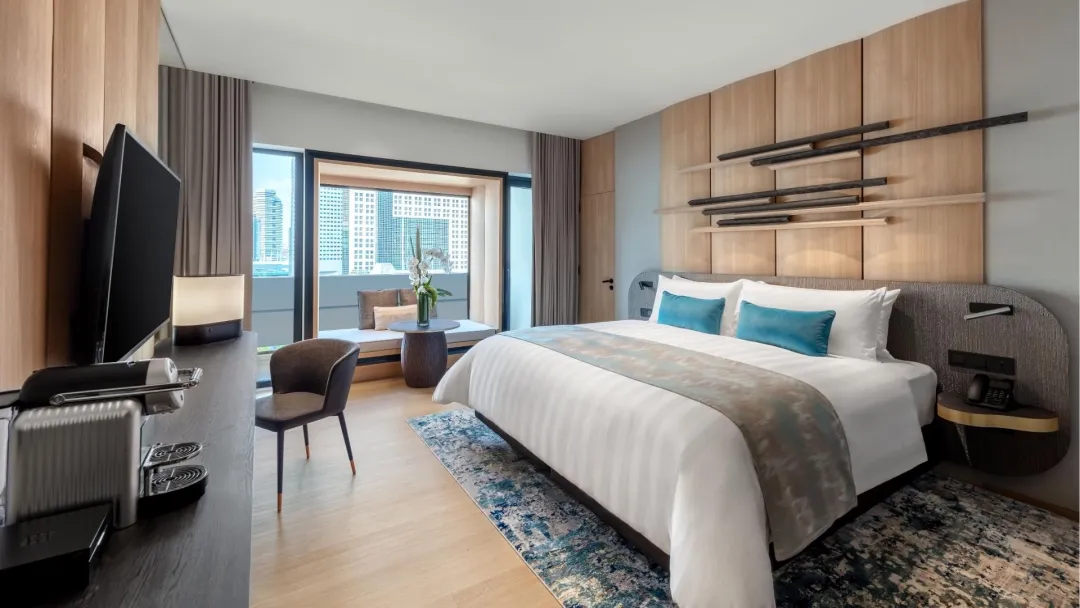 Odysseys Travel - PARKROYAL COLLECTION Marina Bay - Lifestyle Premier Room - Bedroom