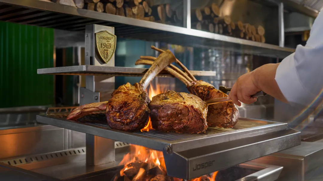 Odysseys Travel - PARKROYAL COLLECTION Marina Bay - Peppermint - Open Kitchen