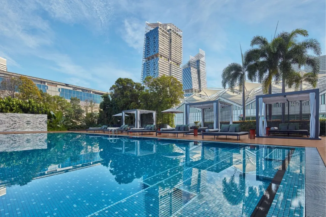 Odysseys Travel - ParkRoyal Collection Marina Bay - Pool and Tower
