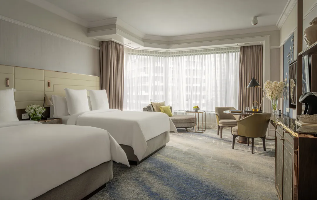 Odysseys Travel - Four Seasons Hotel Singapore - Premier Family Room - Bedroom