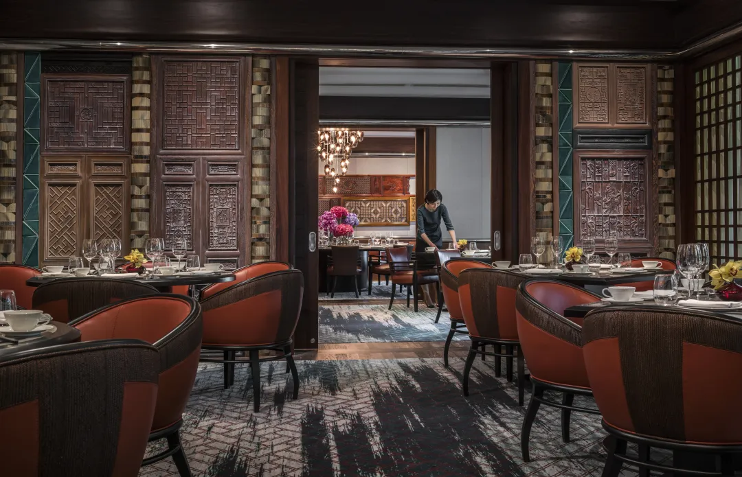Odysseys Travel - Four Seasons Hotel Singapore - Jiang-Nan Chun - Dining Room