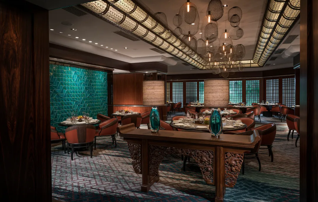Odysseys Travel - Four Seasons Hotel Singapore - Jiang-Nan Chun - Dining Area