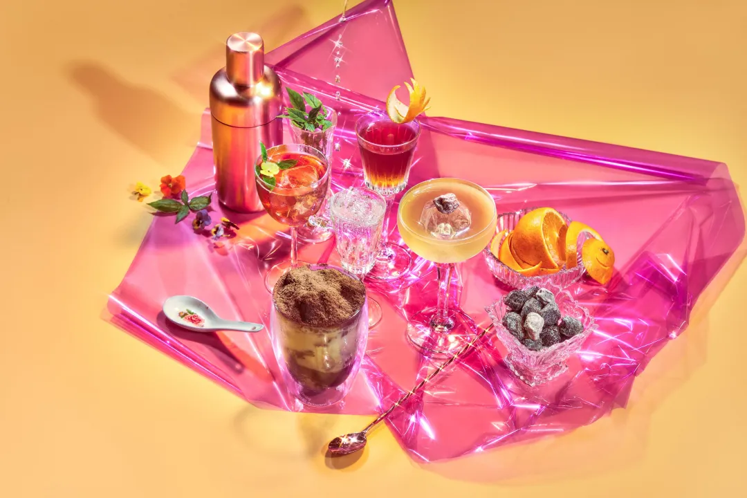 Odysseys Travel - Andaz Singapore - A Concept by Hyatt - Bar Square - Cocktails