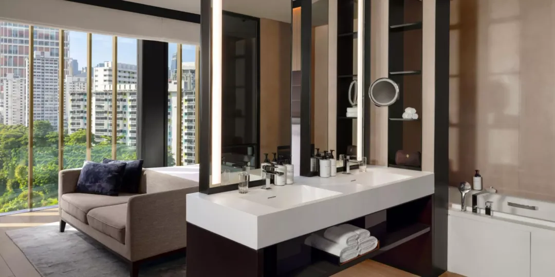 Odysseys Travel - InterContinental Singapore - Junior Suite - Bathroom