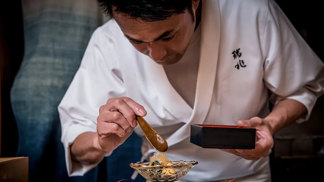 Odysseys Travel - Mandarin Oriental Singapore - Zuicho - Restaurant