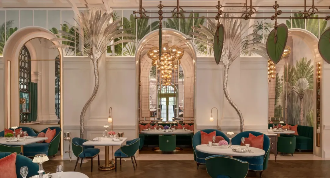 Odysseys Travel - Raffles Singapore - 1887 by Andre - Main Room