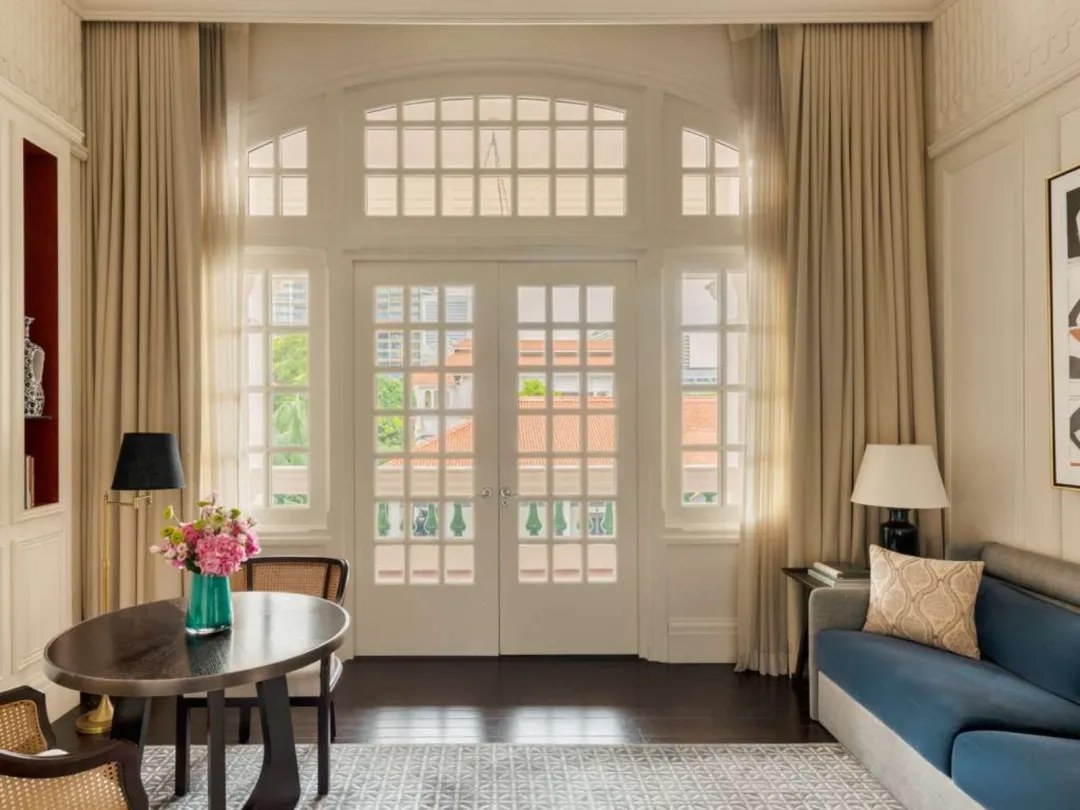Odysseys Travel - Raffles Singapore - Residence Suite - Sitting Area