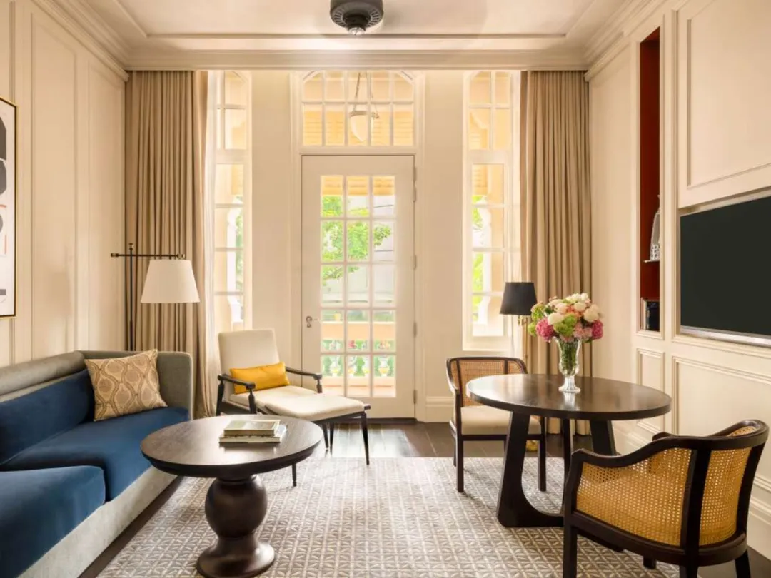 Odysseys Travel - Raffles Singapore - State Room Suite - Parlour