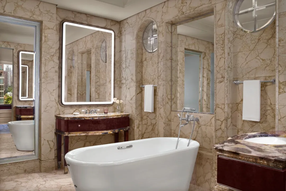 Odysseys Travel - The St. Regis Singapore - Astor Room - Bathroom