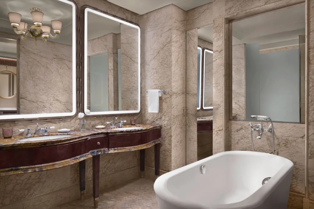 Odysseys Travel - The St. Regis Singapore - Penthouse Guest Room - Bathroom