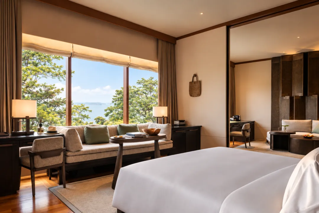 Odysseys Travel -  Capella Singapore - Capella Suite - King Bed