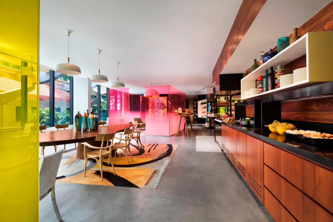 Odysseys Travel - JW Marriott Hotel Singapore South Beach - Executive Lounge
