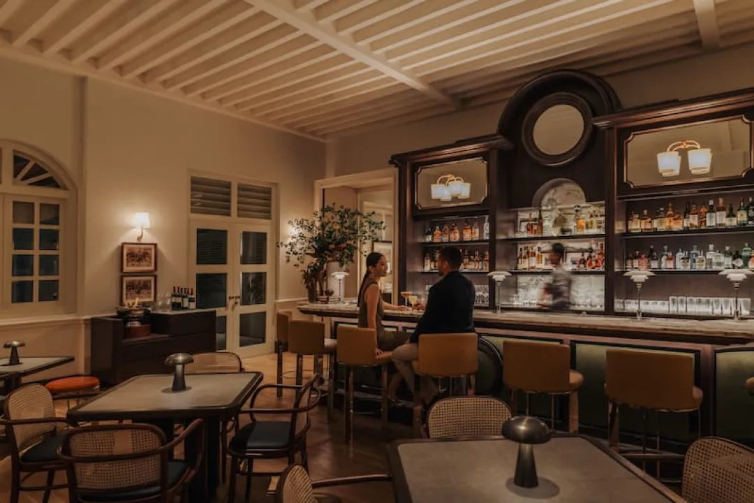 Odysseys Travel -  Capella Singapore - Pineapple Room