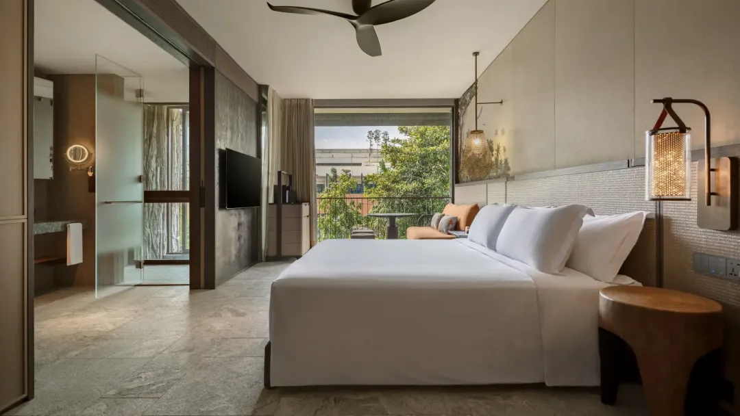 Odysseys Travel - Mandai Rainforest Resort by Banyan Tree - Retreat Room - King Bed