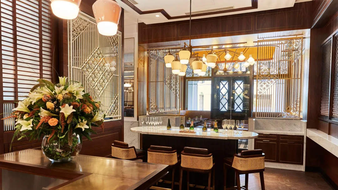 Odysseys-Travel-The-Capitol-Kempinski-Hotel-Singapore-Bar