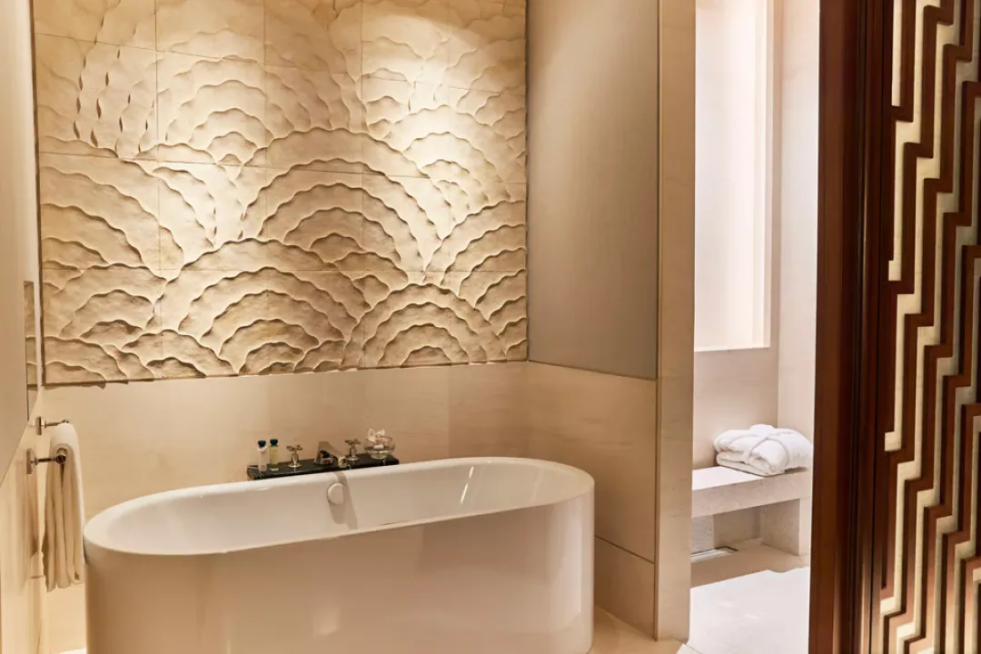 Odysseys Travel - The Capitol Kempinski Hotel Singapore - Heritage Room - Bathtub
