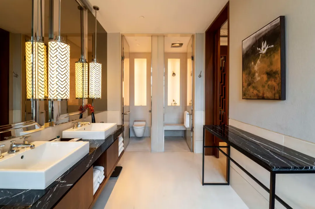 Odysseys Travel - The Capitol Kempinski Hotel Singapore - Terrace Room - Bathroom