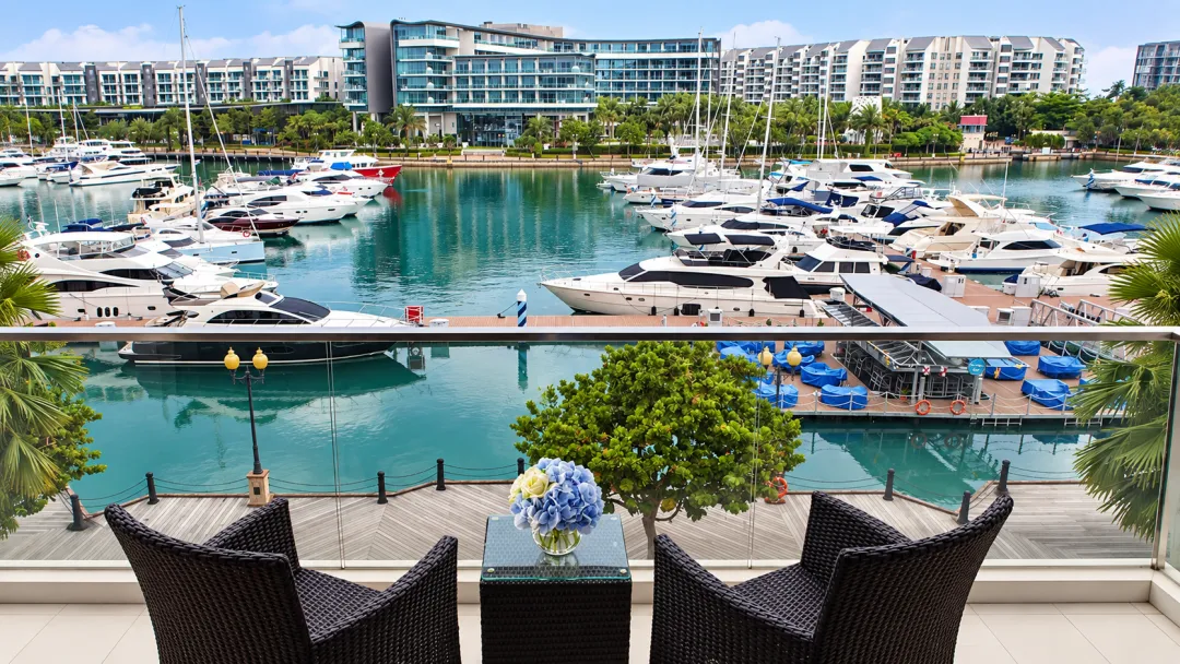 Odysseys Travel - ONE°15 Marina Sentosa Cove - Marina View Room - Balcony