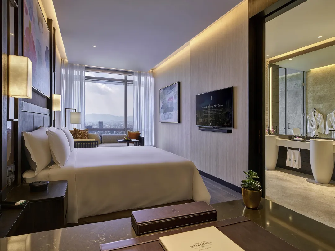 Odysseys Travel - Banyan Tree Kuala Lumpur - Signature Banyan Retreat - Bedroom