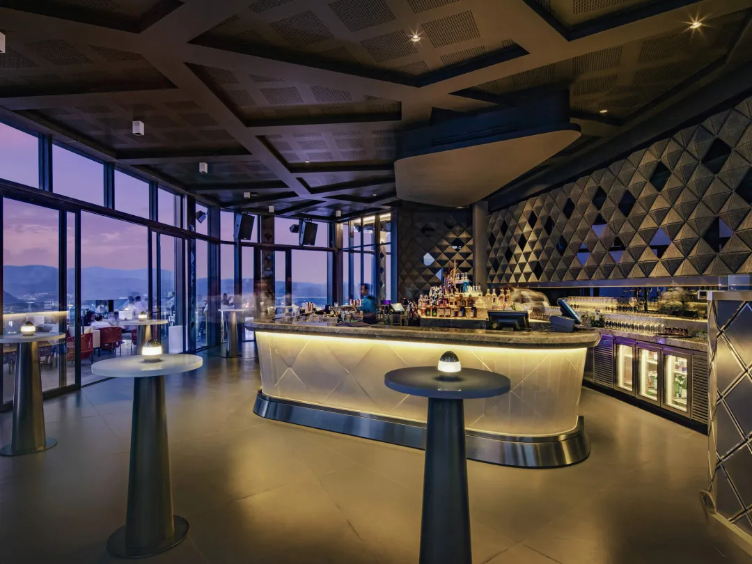 Odysseys Travel - Banyan Tree Kuala Lumpur - Vertigo - Interior