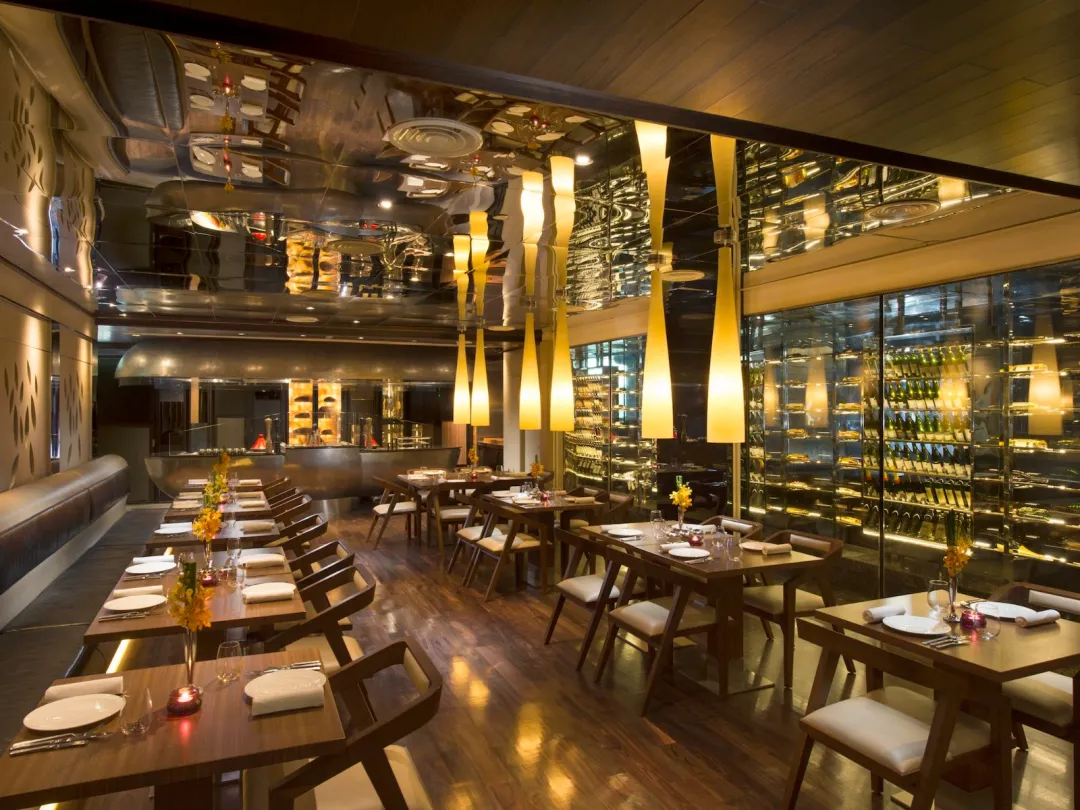 Odysseys Travel - Hilton Kuala Lumpur - Chambers Grill - Interior