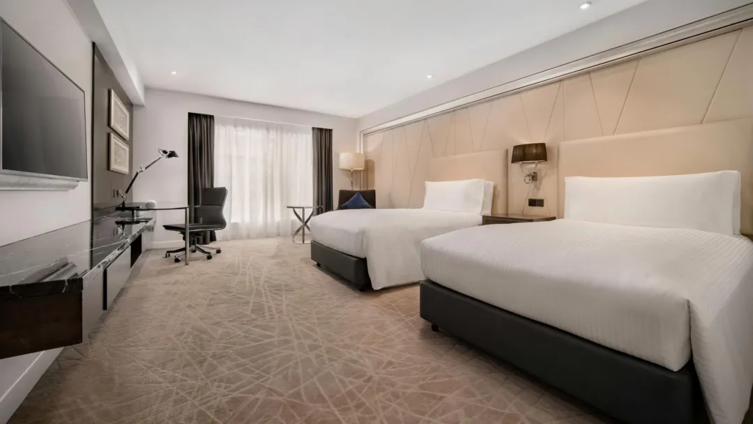 Odysseys Travel - InterContinental Kuala Lumpur - Super Classic Room - Bedroom Workspace