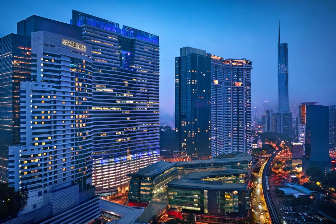 Odysseys-Travel-Le-Meridien-Kuala-Lumpur-Exterior-Night-View