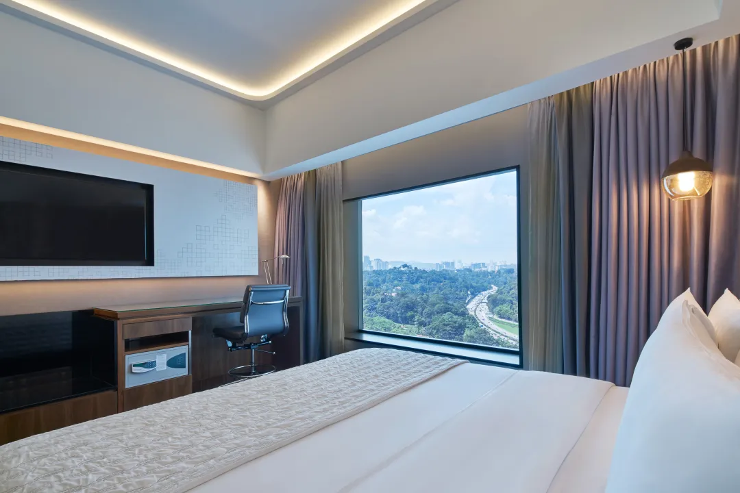 Le-Meridien-Kuala-Lumpur-Guest-Room-View