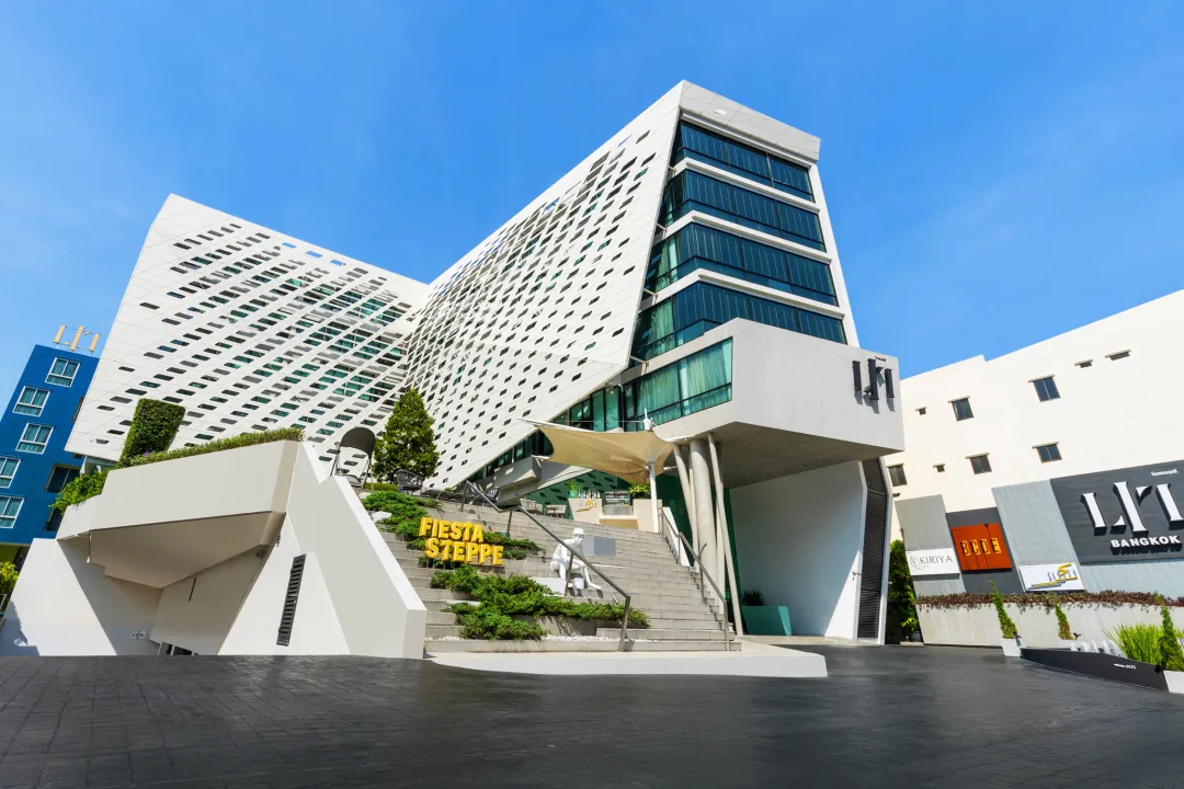 Odysseys Travel - LiT Bangkok Hotel - Hotel Exterior