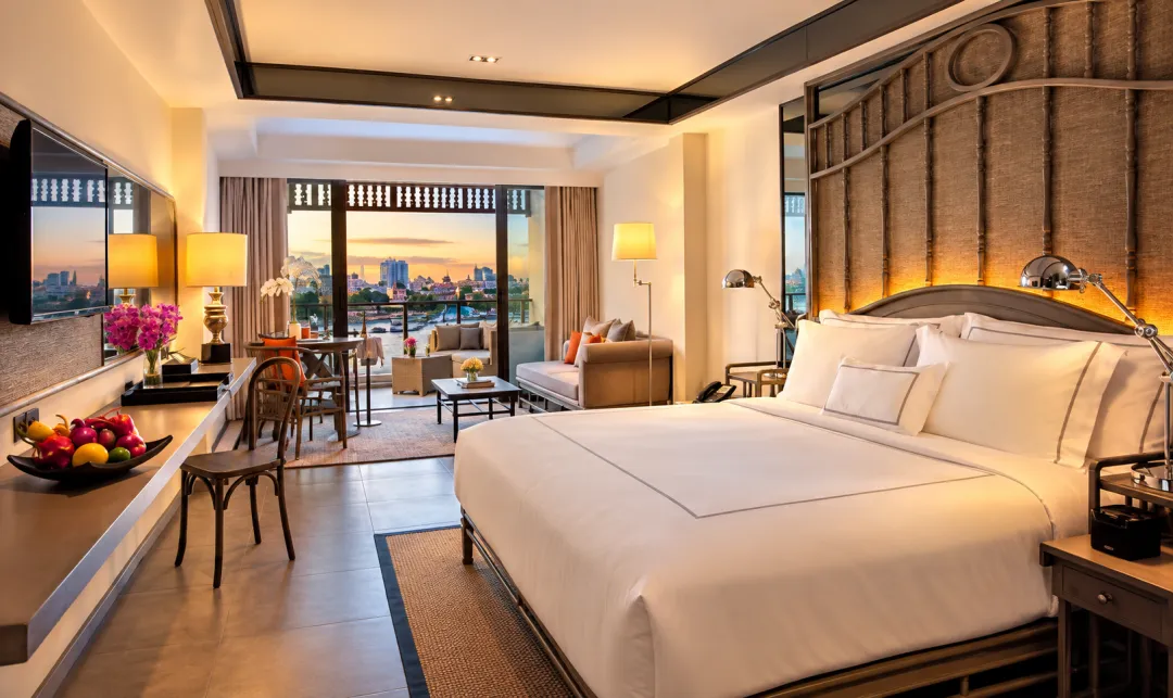Odysseys Travel - Riva Surya - Premium Riva Room - King Bed
