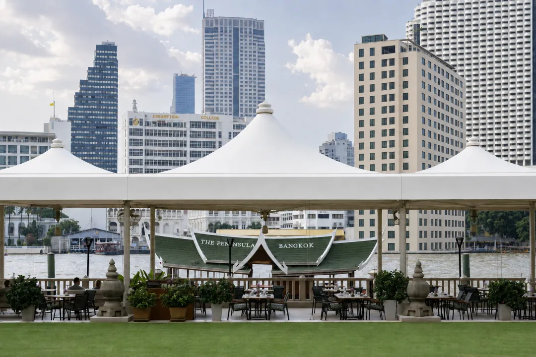 Odysseys Travel - The Peninsula Bangkok - Boathouse Restaurant