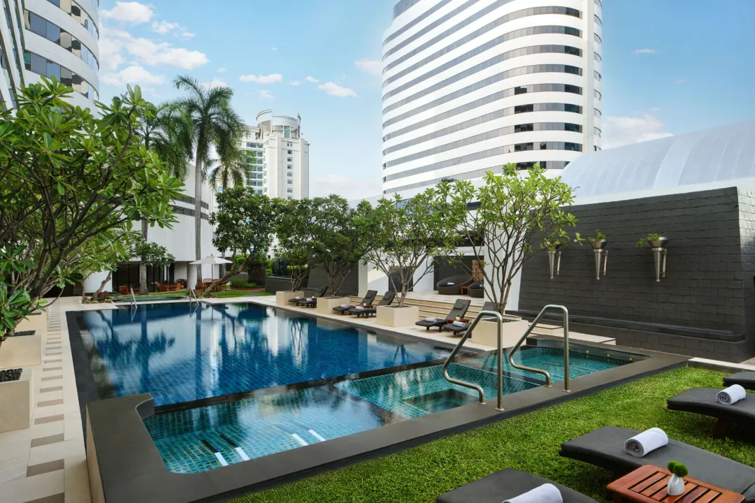 Odysseys Travel - JW Marriott Bangkok - Outdoor Pool