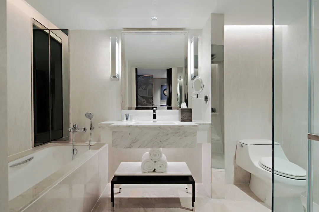 Odysseys Travel - JW Marriott Bangkok - Rooms - Executive City View Room - Bathroom