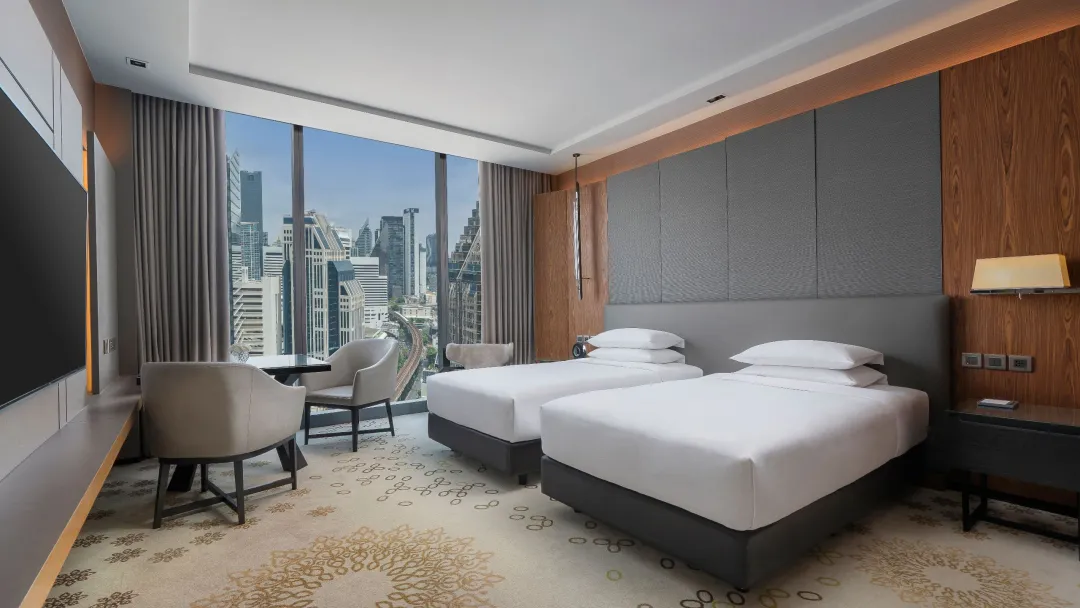 Odysseys Travel - Hyatt Regency Bangkok Sukhumvit - City View Room - Bedroom (Twin)