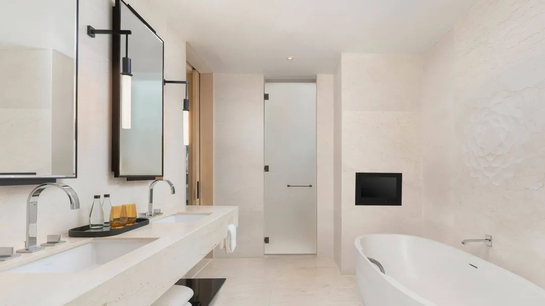 Odysseys Travel - Park Hyatt Bangkok - Park Deluxe Suite - Bathroom