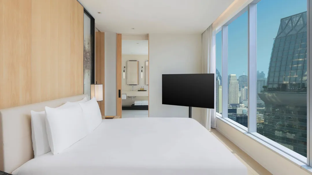 Odysseys Travel - Park Hyatt Bangkok - Park Executive Suite - Bedroom and Bathroom