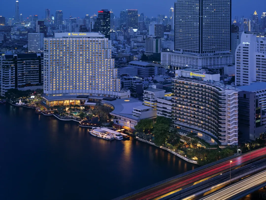 Odysseys-Travel-Shangri-La-Bangkok-Exterior